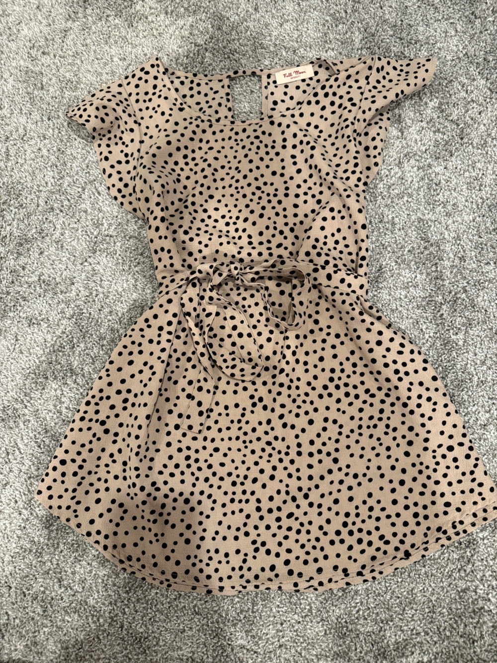 Full Mom Maternity Polka Dot Tie shirt  in Beige and Black